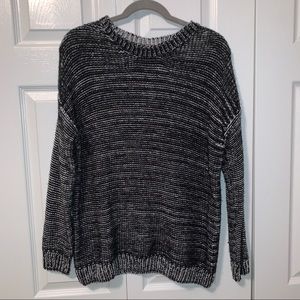 FOREVER 21 SWEATER Size S